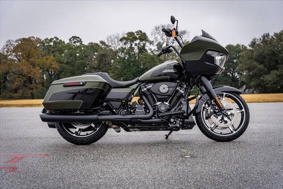HARLEY-DAVIDSON ROAD GLIDE HARLEY-DAVIDSON ROAD GLIDE